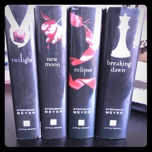 Twilight saga books